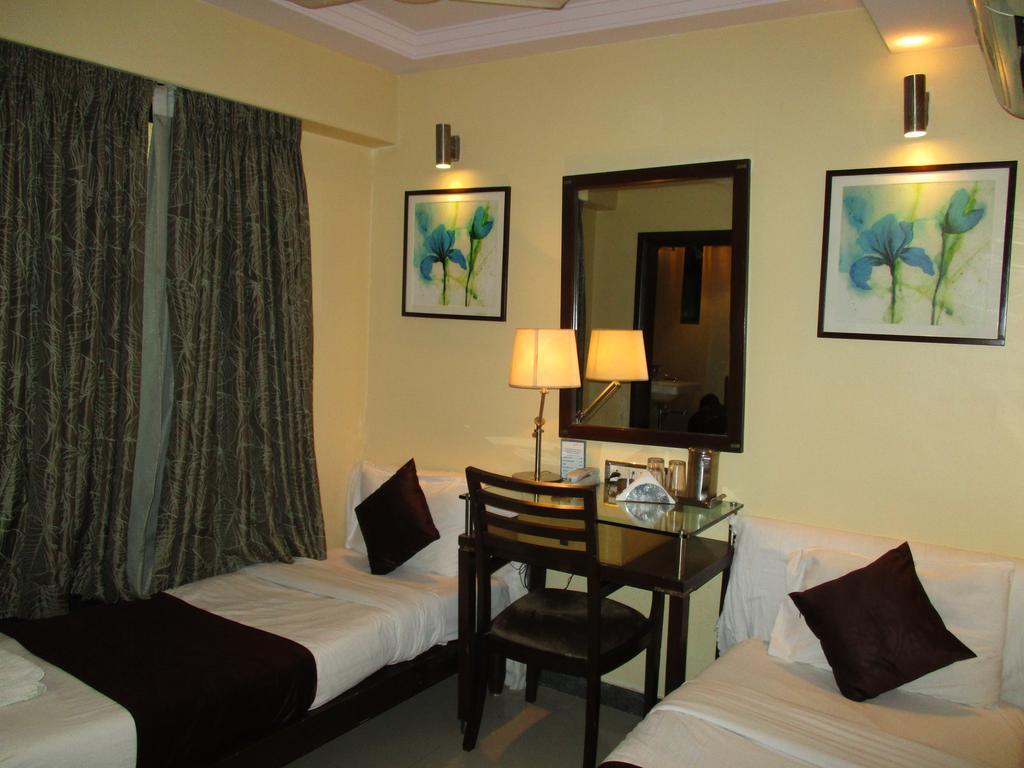 Hotel Sapna Marine Mumbai Bagian luar foto